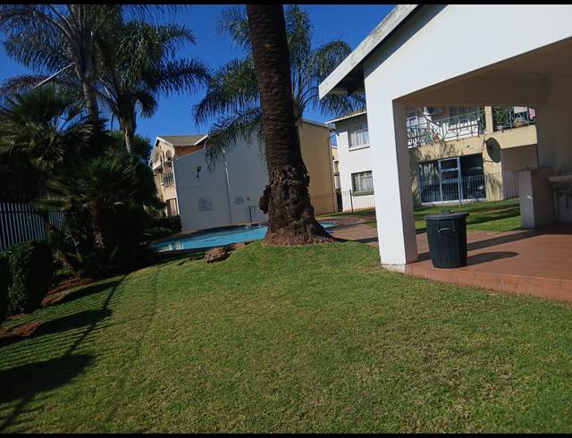 2 BEDROOM APARTMENT FOR SALE IN DENLEE